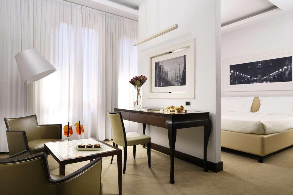UNAHOTELS Cusani Milano Camera foto